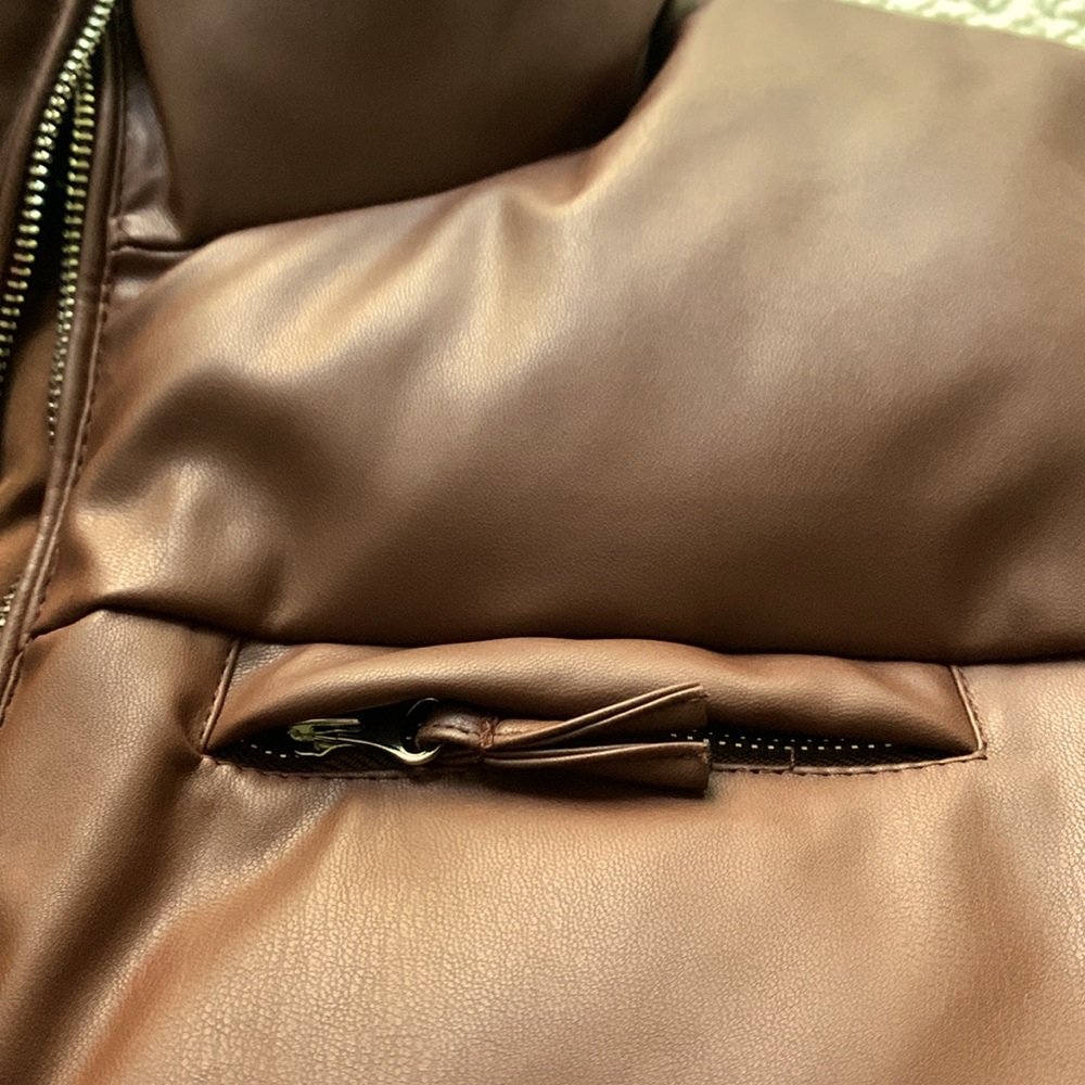 Forever 21 Brown Puffer Vest - Picture 6 of 9